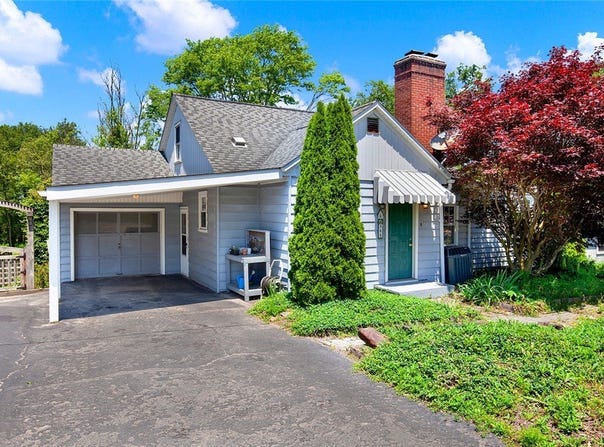 565 Stoystown Rd, Somerset Twp, PA 15501