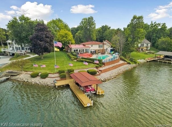 42494 E Huron River Drive, Belleville, MI 48111