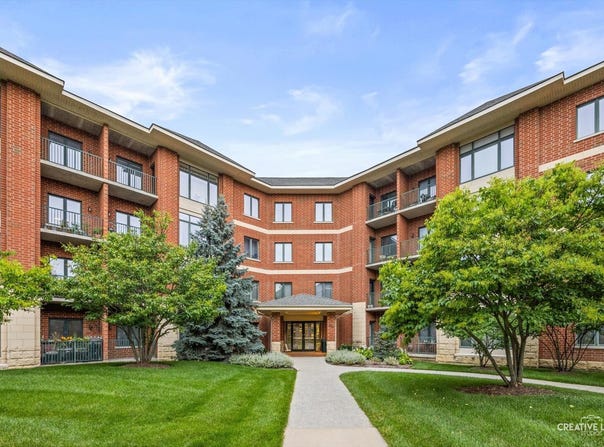 845 E 22nd Street, Lombard, IL 60148