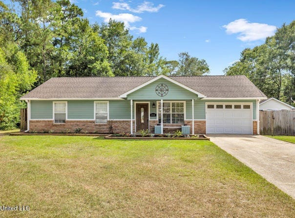 1321 Willow Street, Ocean Springs, MS 39564