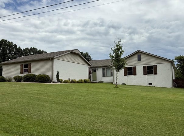 1354 Wiley Drive, Piggott, AR 72454