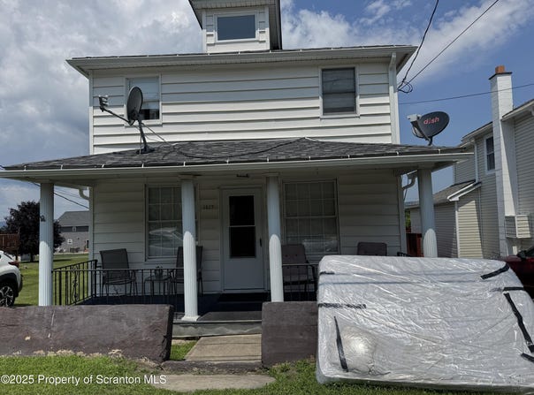 1517 Dawson Street, Avoca, PA 18641