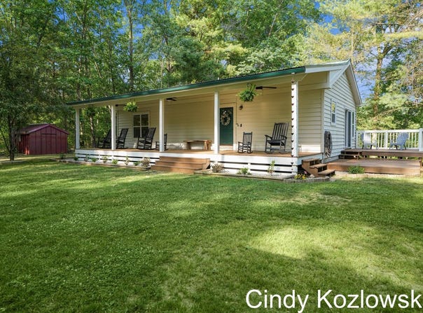 2388 138th Avenue, Dorr, MI 49323