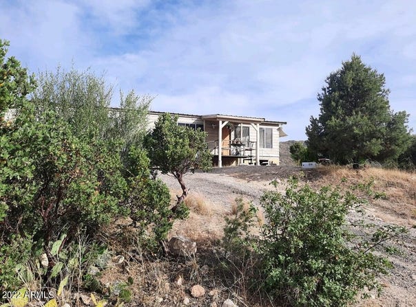 52116 N HUTTON PEAK Road, Miami, AZ 85539