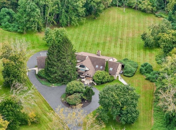 805 BRYN MAWR Avenue, NEWTOWN SQUARE, PA 19073