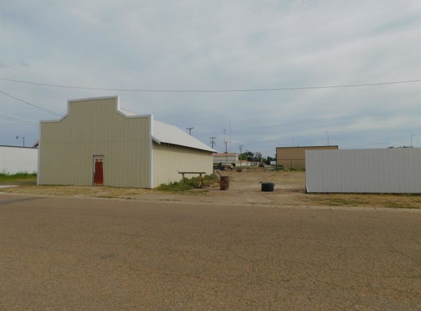 111 W 1st, Guymon, OK 73942