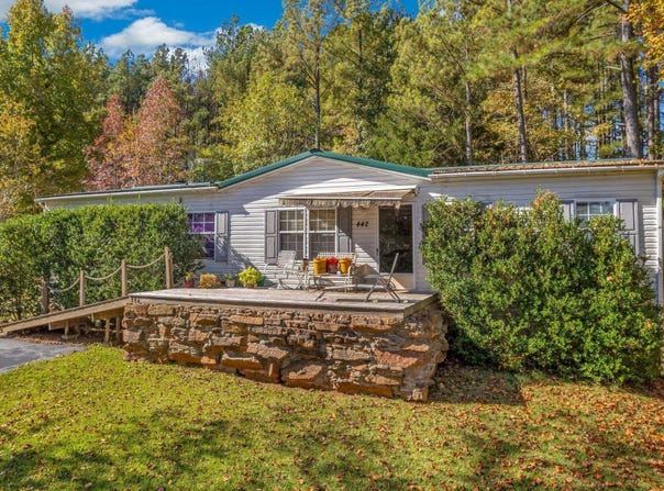 442 Green River Road, Gaffney, SC 29341