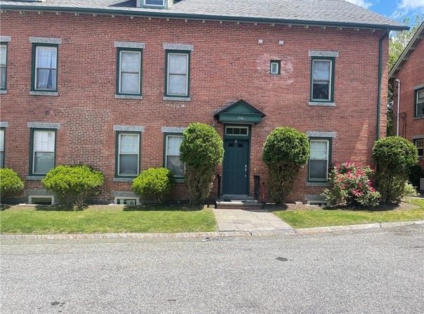1746 Lonsdale Avenue, Lincoln, RI 02865