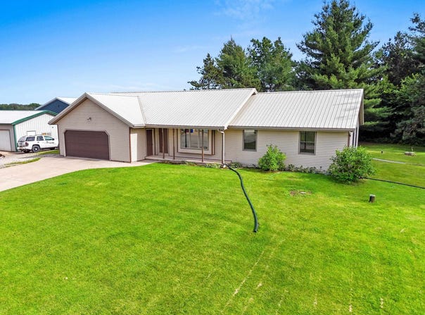 W783 COUNTY RD VV, SEYMOUR, WI 54165