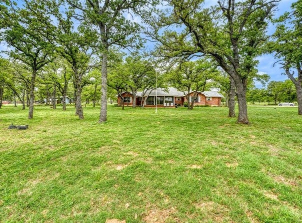 11446 State Hwy 16, Fredericksburg, TX 78624