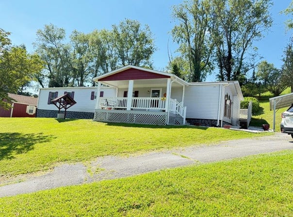 119 Riley Drive, Chilhowie, VA 24319