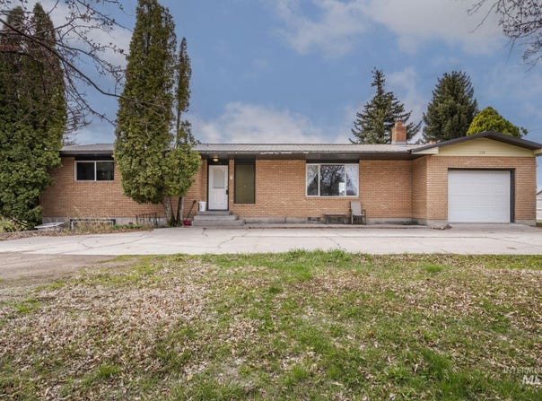 114 Park St., Hazelton, ID 83335