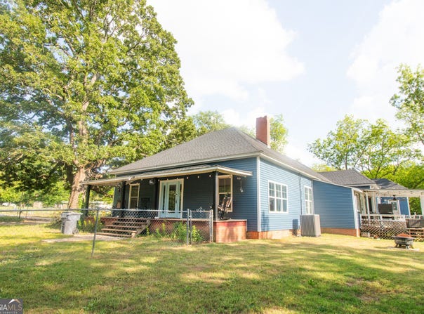 215 Brown Springs, Milner, GA 30257