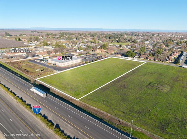 707 N Humboldt Avenue, Willows, CA 95988