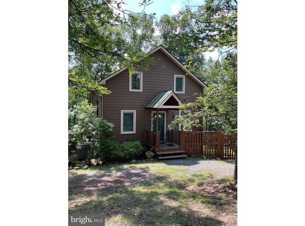 1944 CROSSINGS VIEW ROAD, PAW PAW, WV 25434