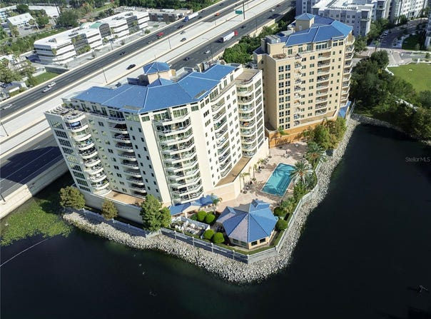 375 EMERSON PLAZA, ALTAMONTE SPRINGS, FL 32701