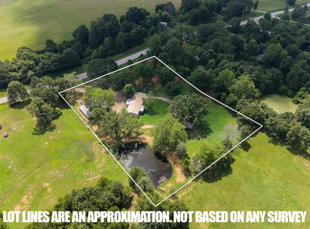 12433 State Route 101, Caulfield, MO 65626