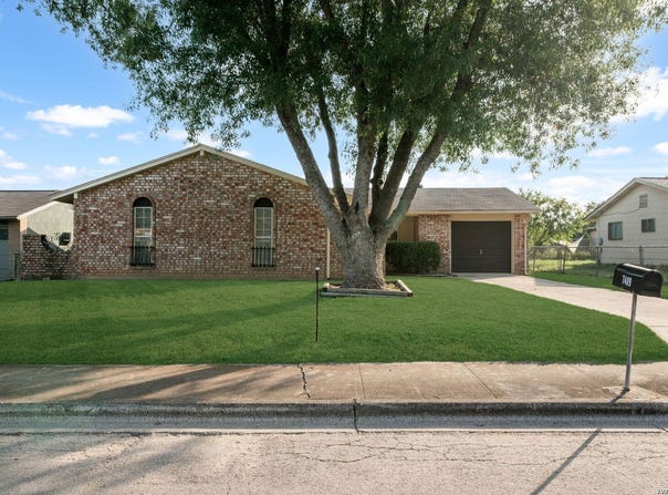 1409 OAK ST, Schertz, TX 78154-1535