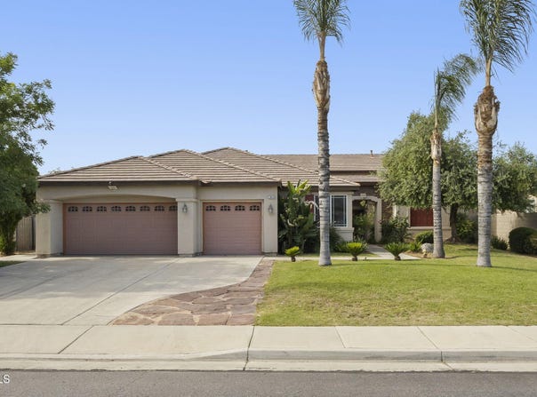 13418 Giro Drive, Bakersfield, CA 93314