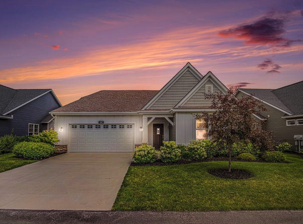 3001 Isle Grand Drive, Belmont, MI 49306