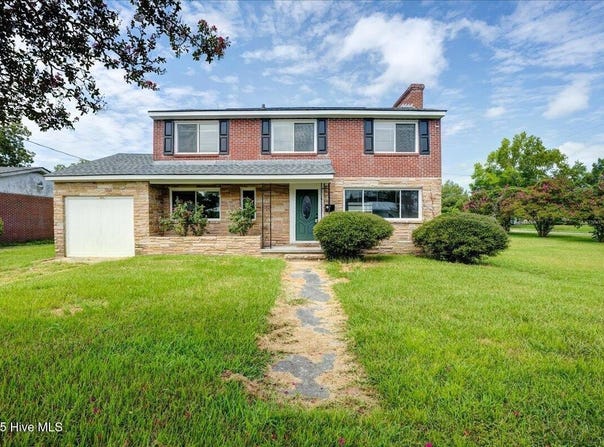 913 Bern Street, New Bern, NC 28560