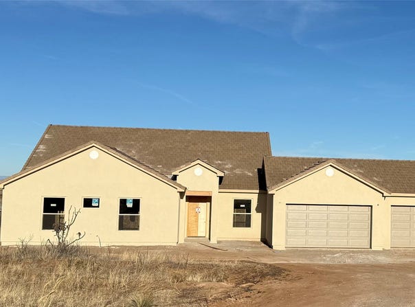 39 Wildwood Drive, Edgewood, NM 87015