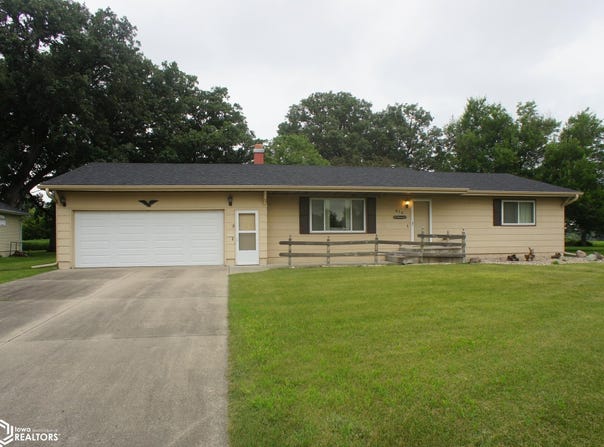 213 Bicentennial Court, Webster City, IA 50595