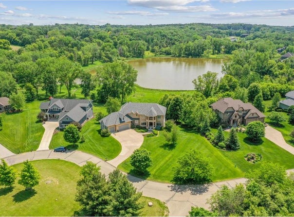 3287 Norcrest Avenue N, Baytown Twp, MN 55082