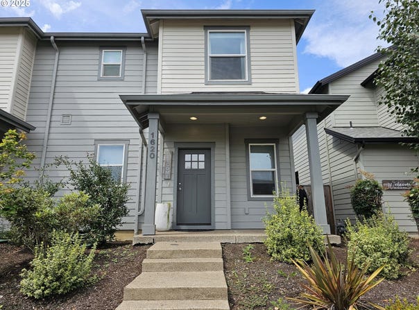 1620 SE BARBERRY AVE, Dallas, OR 97338