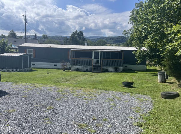 293 Old Fincastle Road, Lebanon, VA 24266