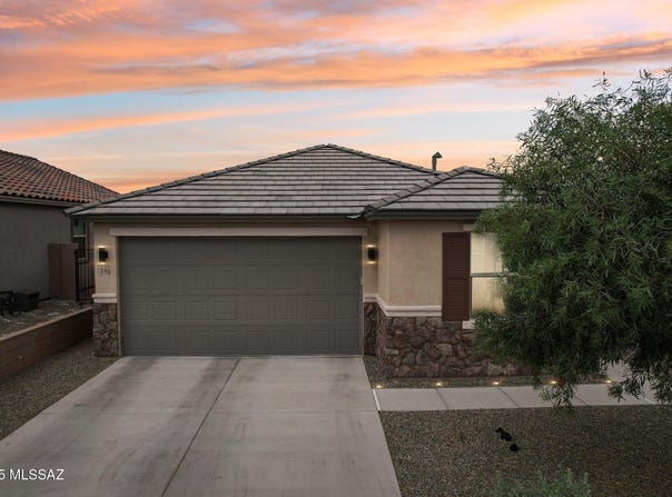 590 Calle Calca, Sahuarita, AZ 85629