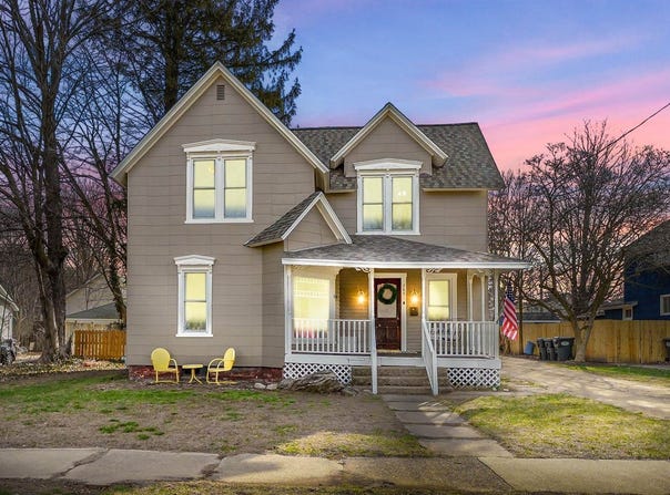 265 Bailey Avenue, South Haven, MI 49090