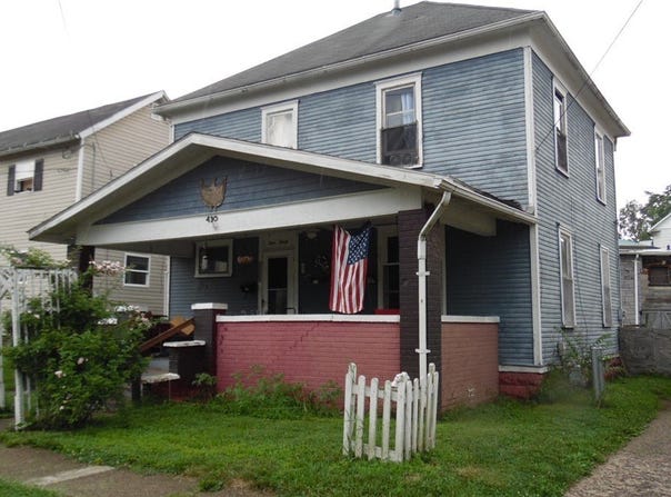 430 S 3rd Street, Coshocton, OH 43812