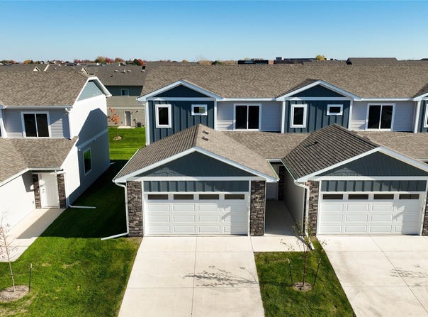 235 NW Waverly Drive, Waukee, IA 50263