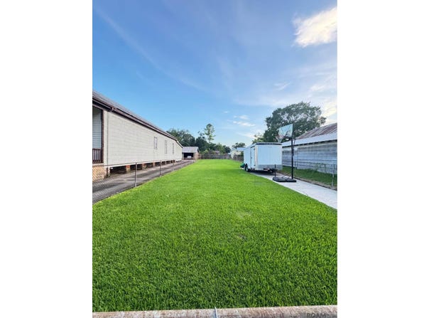 308 Claibourne St, Donaldsonville, LA 70346