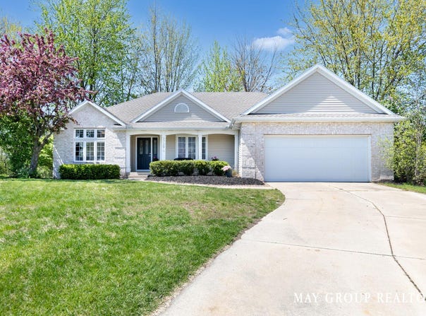 3729 Windshire Drive SE, Grand Rapids, MI 49546
