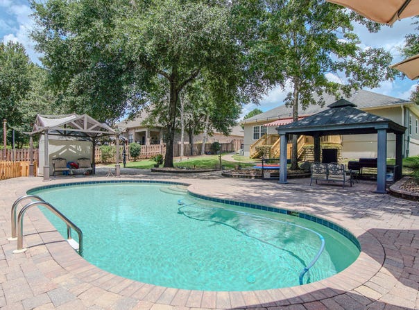 158 Whispering Way, Freeport, FL 32439