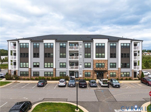 3800 Maze Runner Drive, Midlothian, VA 23112