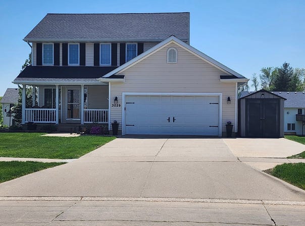 3029 Hart Avenue, Des Moines, IA 50320