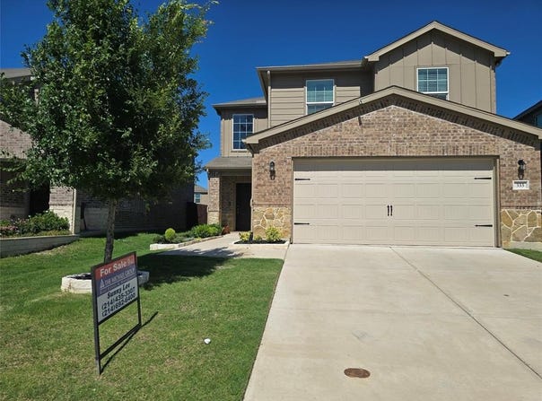 333 S HOPSON Street, Van Alstyne, TX 75495