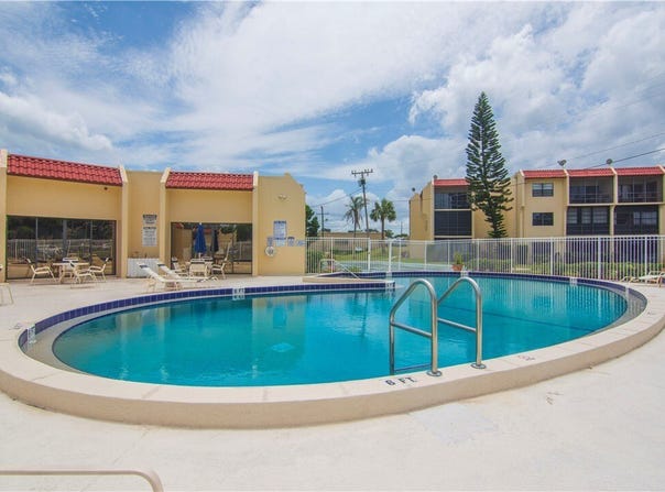 2050 OLEANDER BOULEVARD 2-206, FORT PIERCE, FL 34950