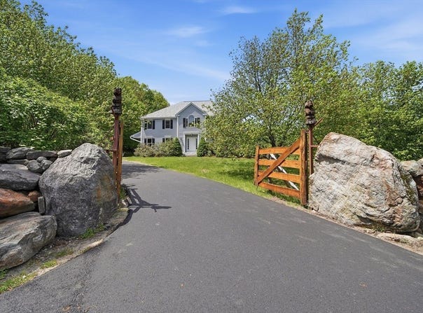 1 Merrill Crossing, Bow, NH 03304