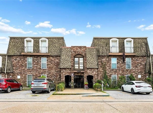 6300 RIVERSIDE Drive, Metairie, LA 70003