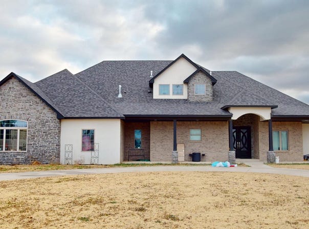 417 E Downs Ave, Woodward, OK 73801