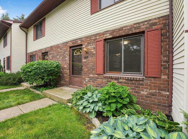 3855 Hammond Road, Traverse City, MI 49686