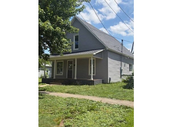 705 W Pine St, Robinson, IL 62454