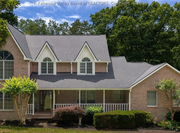 1039 Shawnee Trail, Elkview, WV 25071