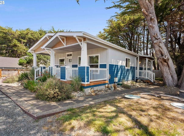 87158 JUPITER LN, Bandon, OR 97411