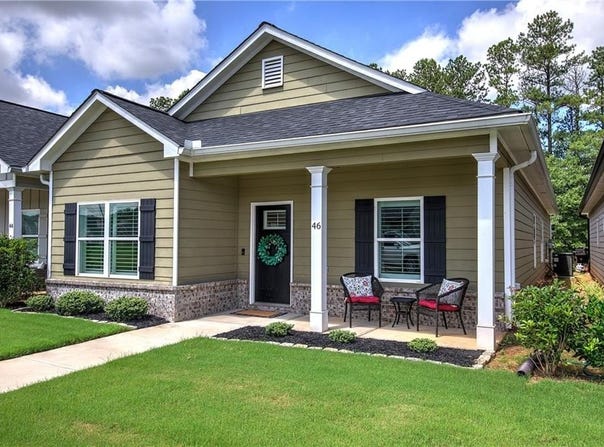 46 COURTYARD Lane, Cartersville, GA 30120