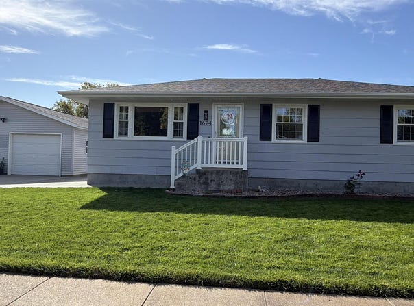 1674 44th Avenue, Columbus, NE 68601